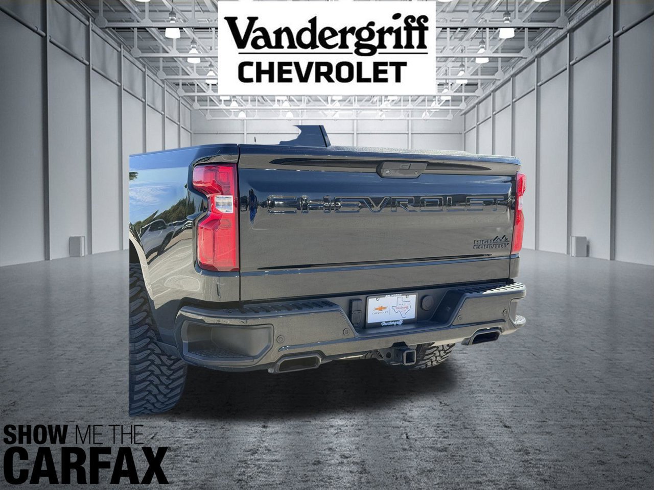 Used 2020 Chevrolet Silverado 1500 High Country w/ Technology Package AWD/4WD image 6