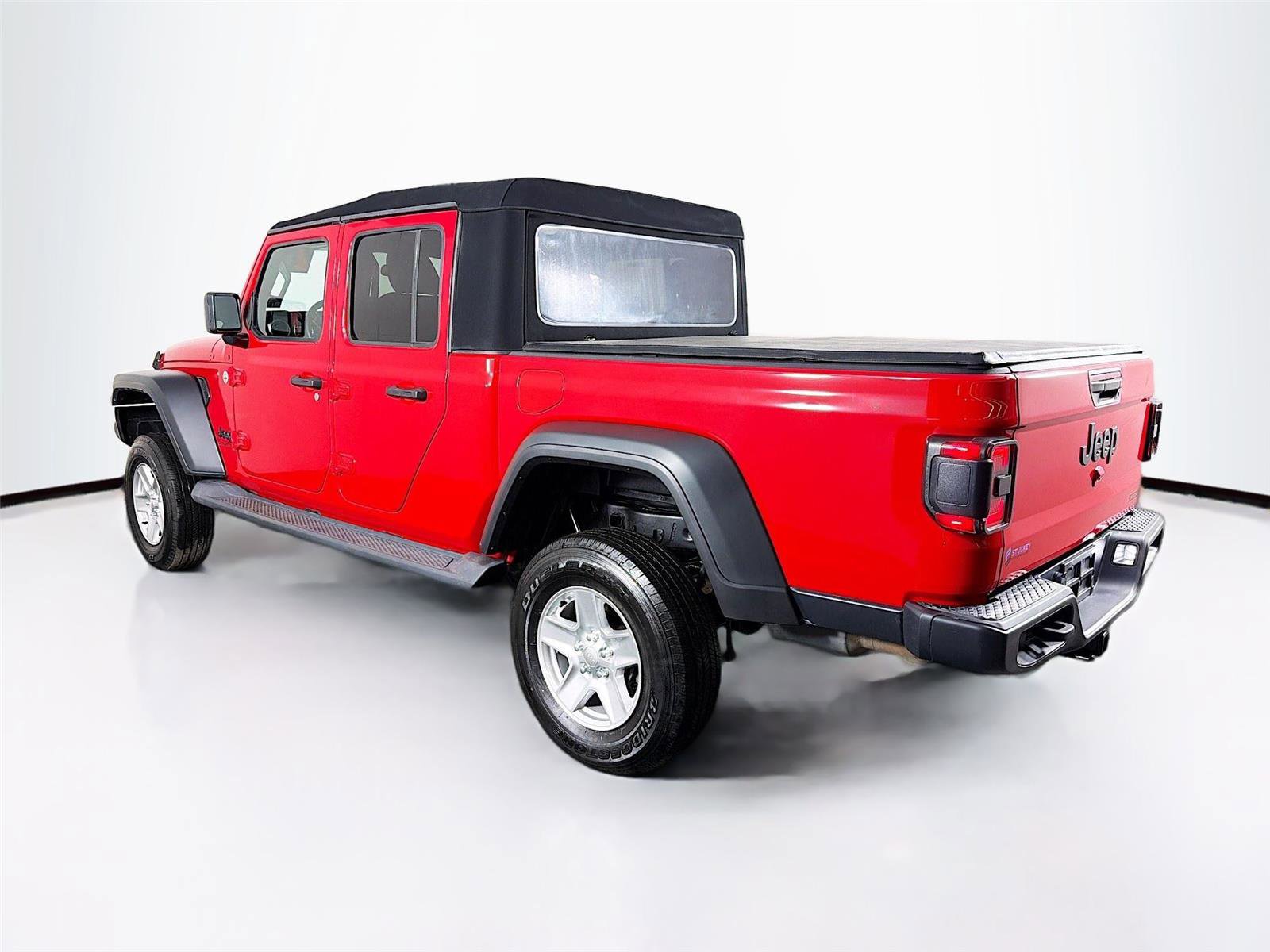 Used 2020 Jeep Gladiator Sport w/ Quick Order Package 24S image 5