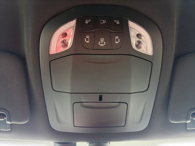 Used 2022 Chrysler Pacifica Touring AWD/4WD image 54