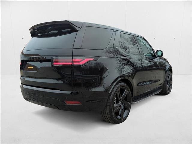 New 2024 Land Rover Discovery Dynamic SE image 9