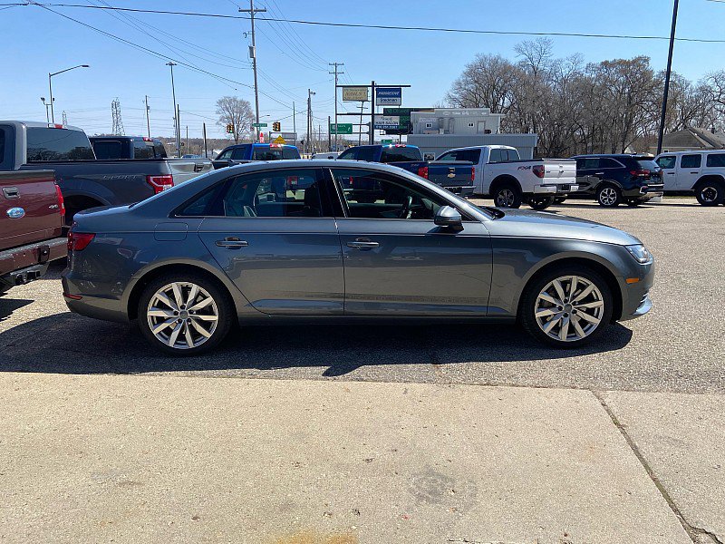 Used 2017 Audi A4 2.0T Premium AWD/4WD image 4
