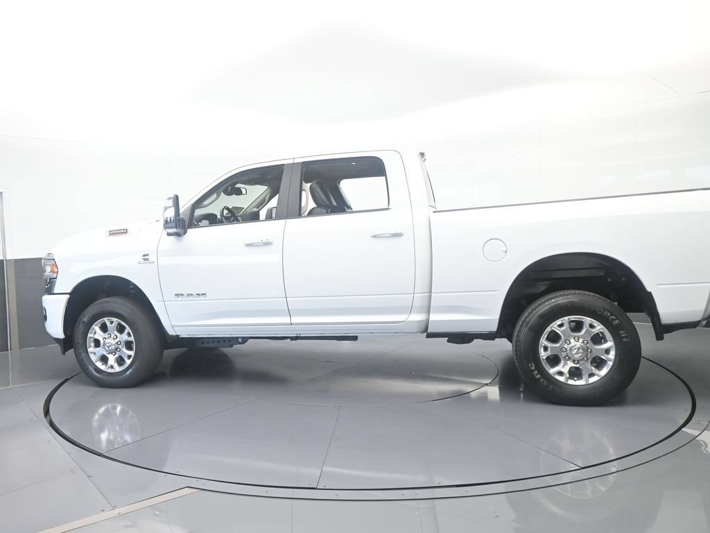 Used 2023 RAM 2500 Laramie AWD/4WD image 3