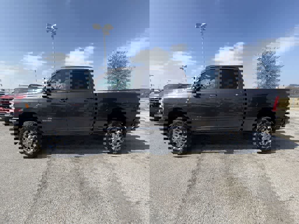 Used 2024 RAM 2500 Laramie image 3