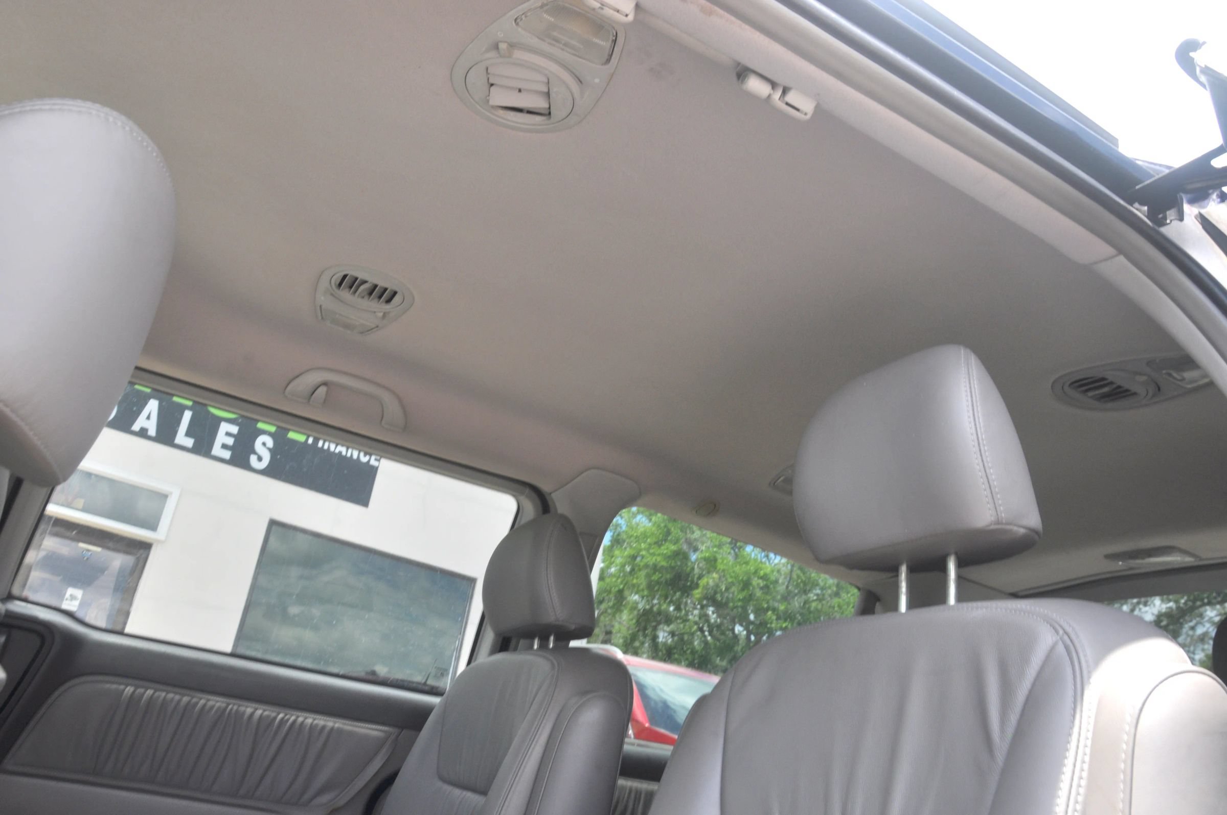 Used 2003 Honda Odyssey EX-L image 9