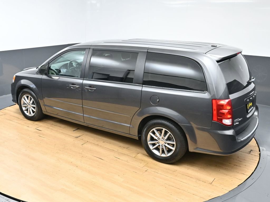 Used 2016 Dodge Grand Caravan SE FWD image 5