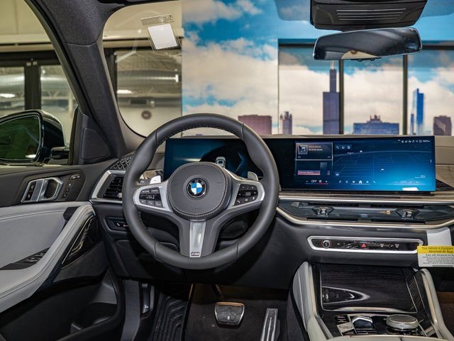 Used 2026 BMW X6 xDrive40i AWD/4WD image 16