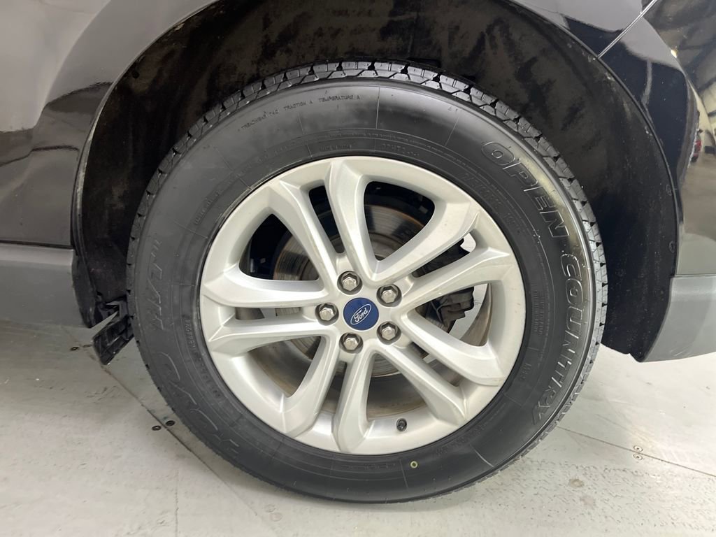 Used 2019 Ford Edge SEL w/ Equipment Group 201A image 15