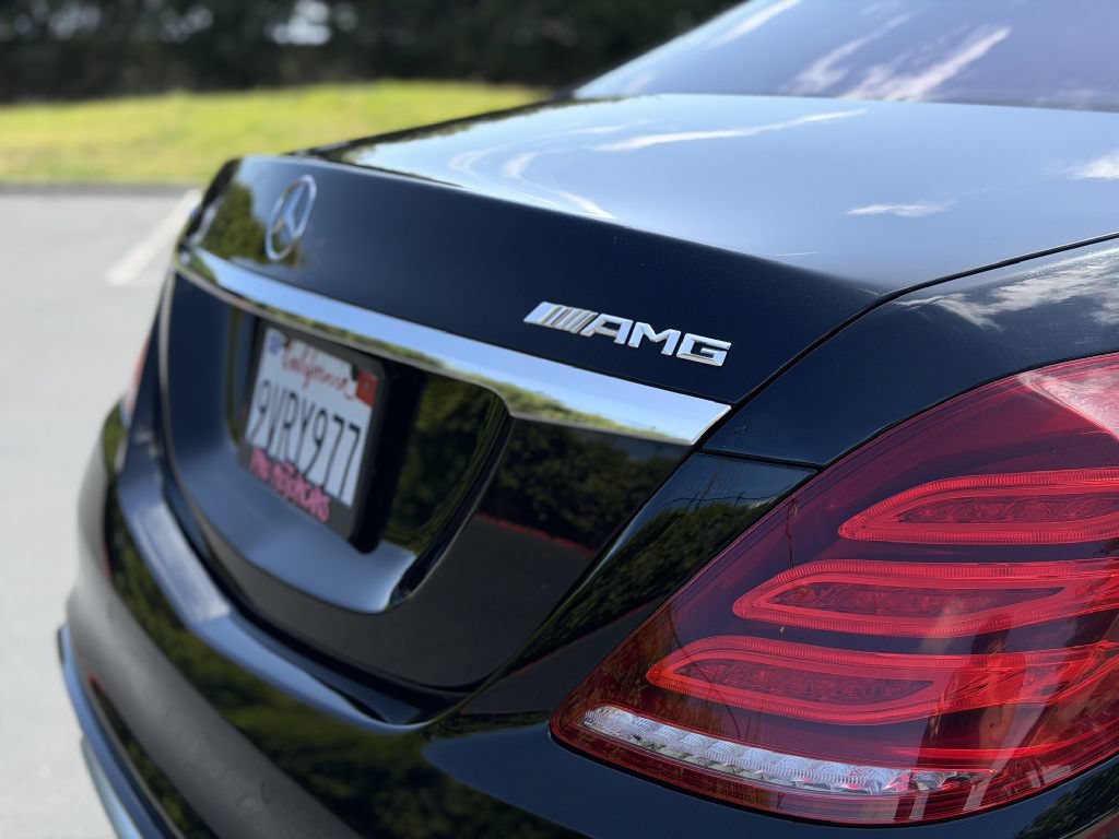 Used 2015 Mercedes-Benz S 63 AMG 4MATIC Sedan image 11