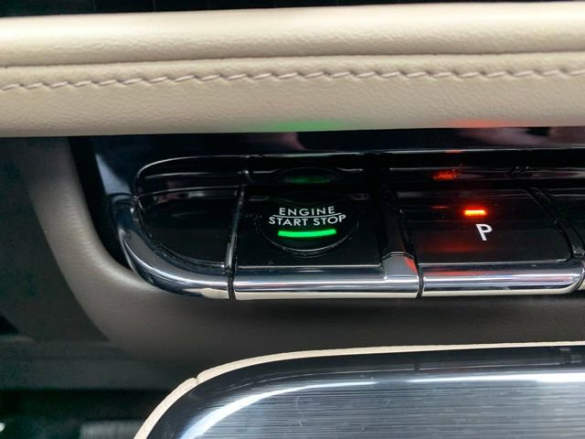 Certified 2022 Lincoln Nautilus Reserve image 24