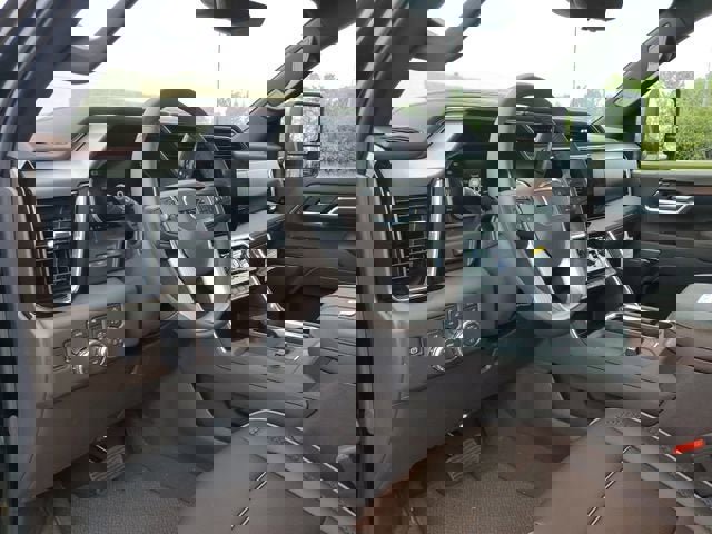 New 2026 GMC Sierra 2500 Denali w/ Denali Reserve Package image 21