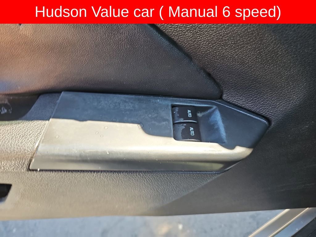 Used 2013 Ford Mustang Coupe RWD image 26