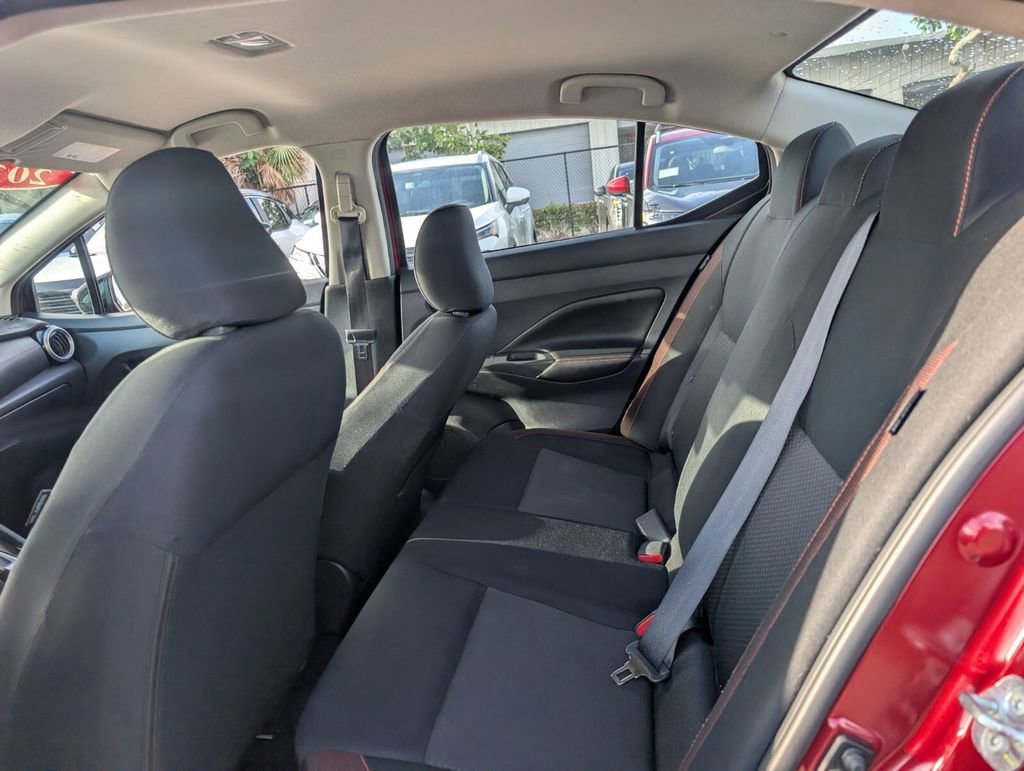 Certified 2022 Nissan Versa SR w/ Trunk Package image 11