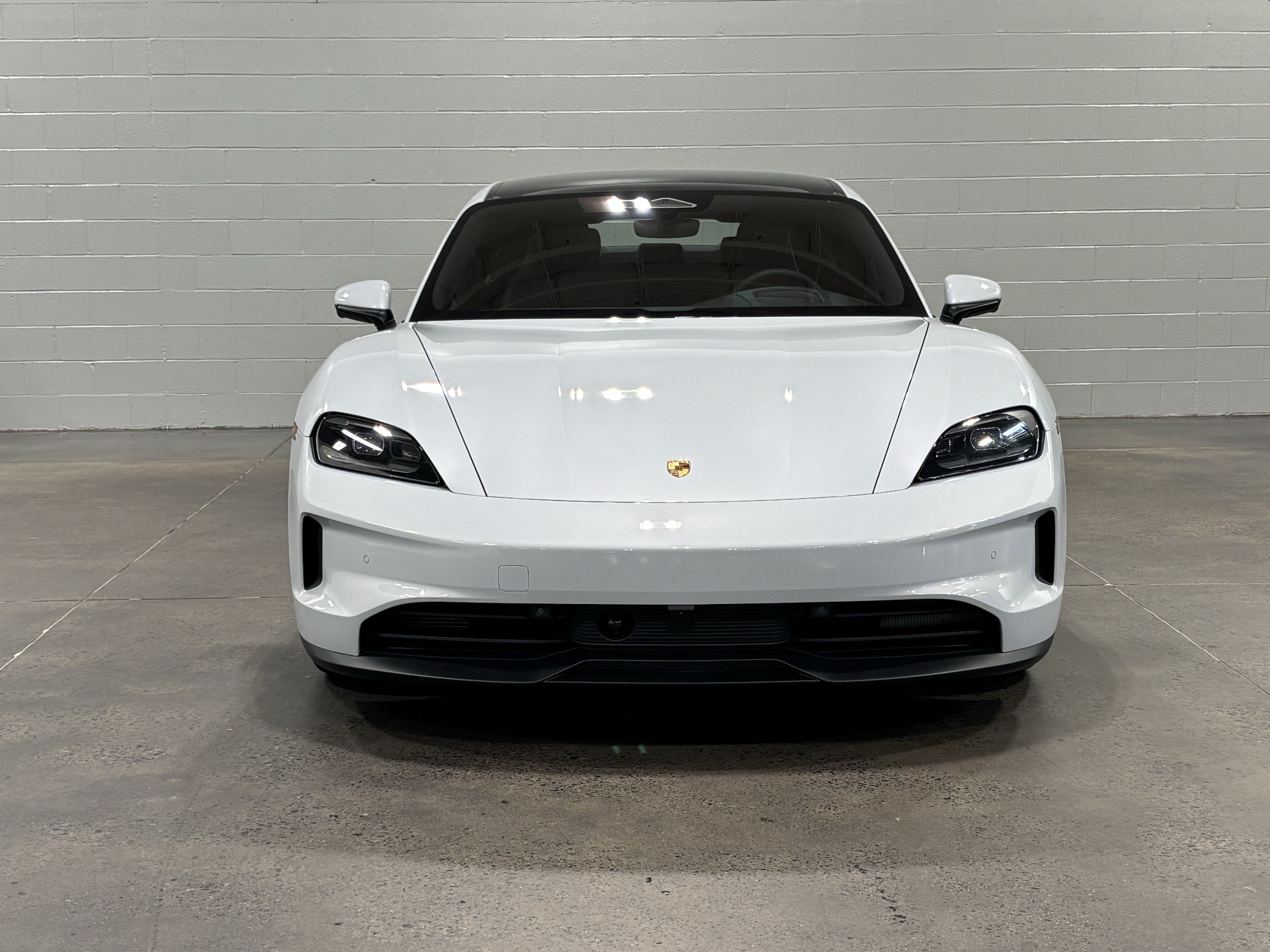 New 2026 Porsche Taycan AWD/4WD image 10