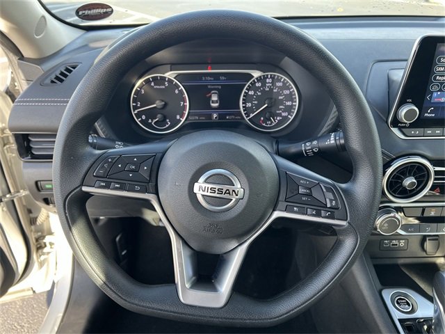 Used 2023 Nissan Sentra SV image 11