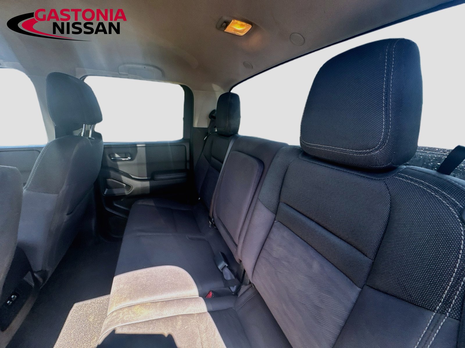 Used 2023 Nissan Frontier SV RWD image 30