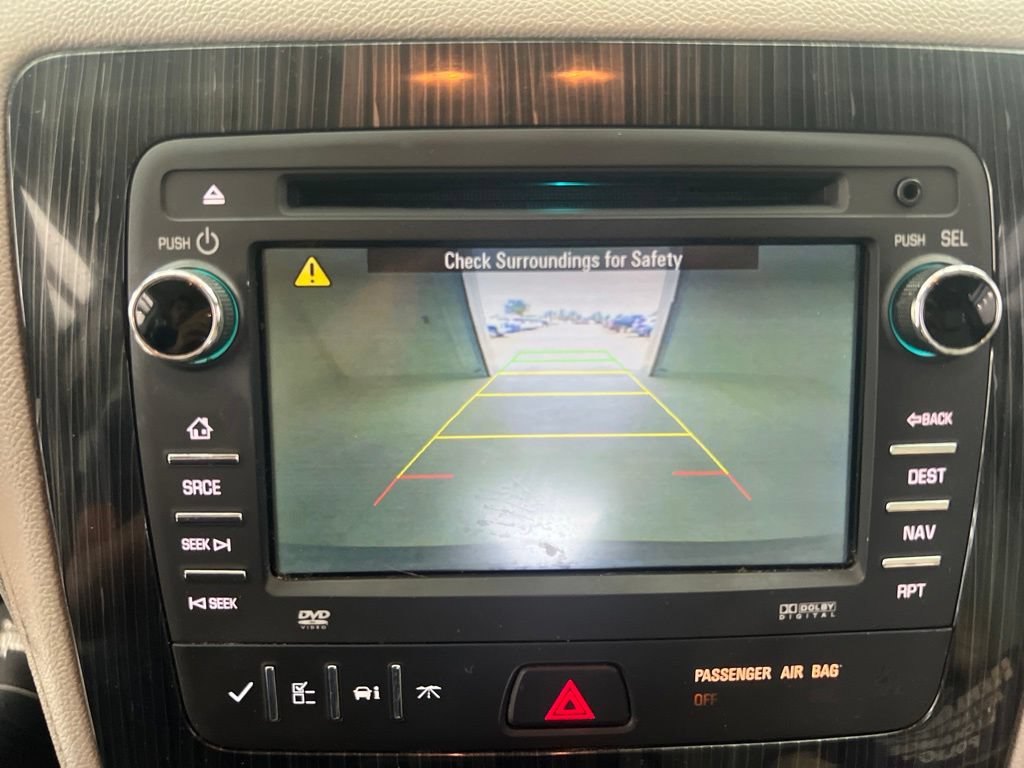 Used 2016 Chevrolet Traverse LT FWD image 14