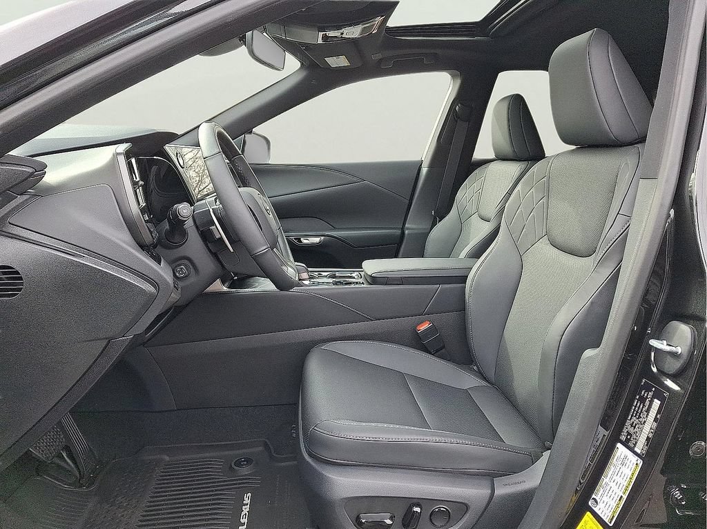 Used 2026 Lexus RX 350h AWD/4WD image 5