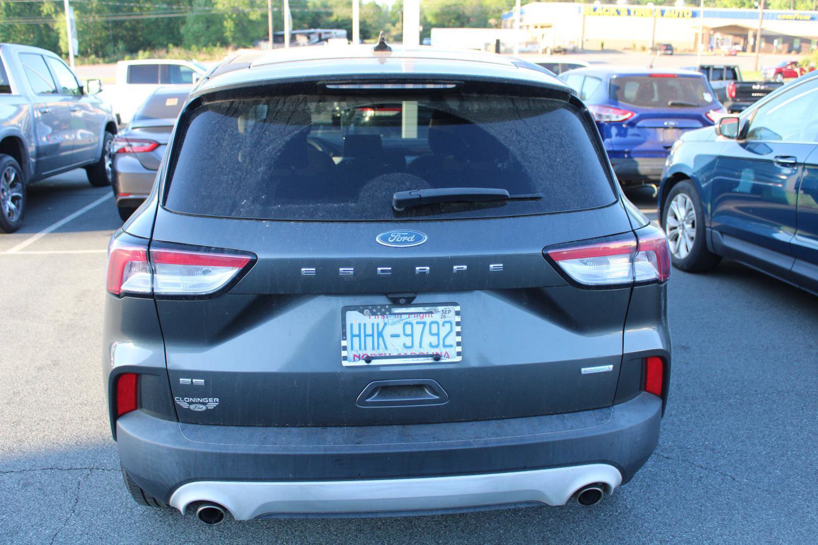 Used 2020 Ford Escape SE FWD image 5
