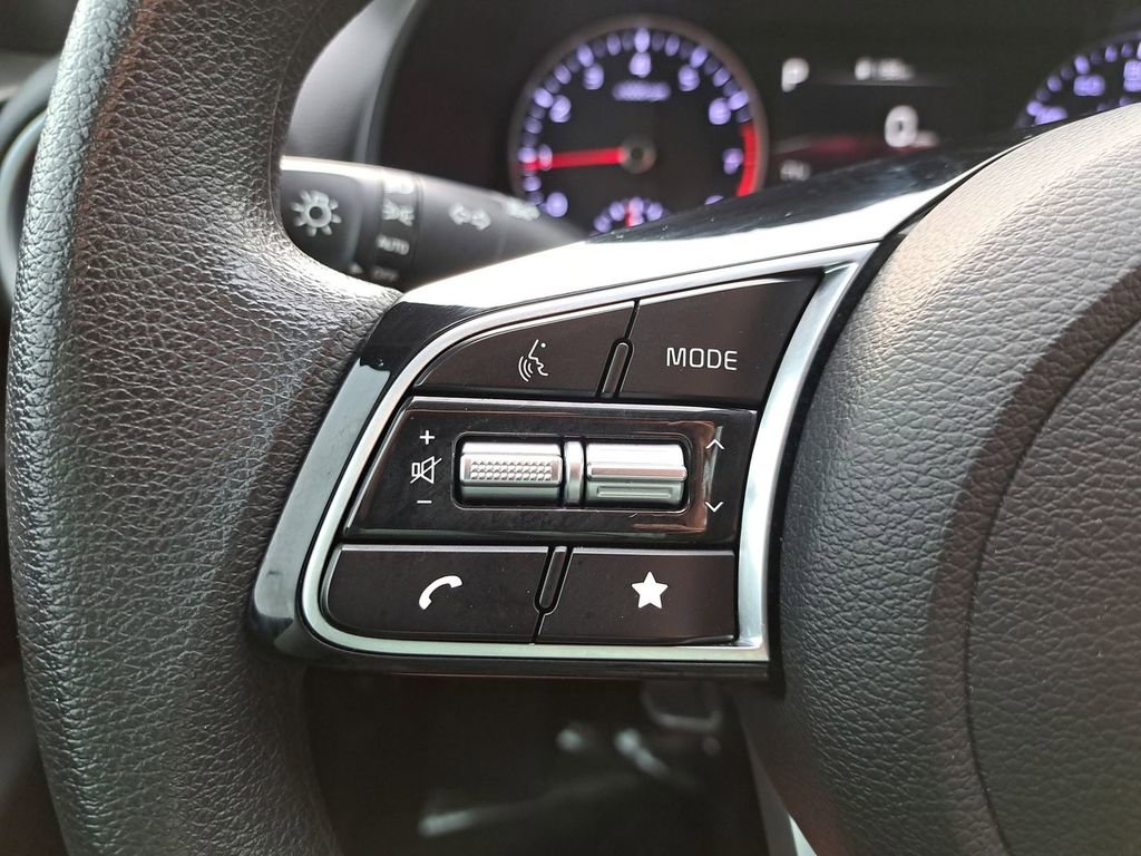 Used 2024 Kia Forte LXS w/ LXS Technology Package image 27