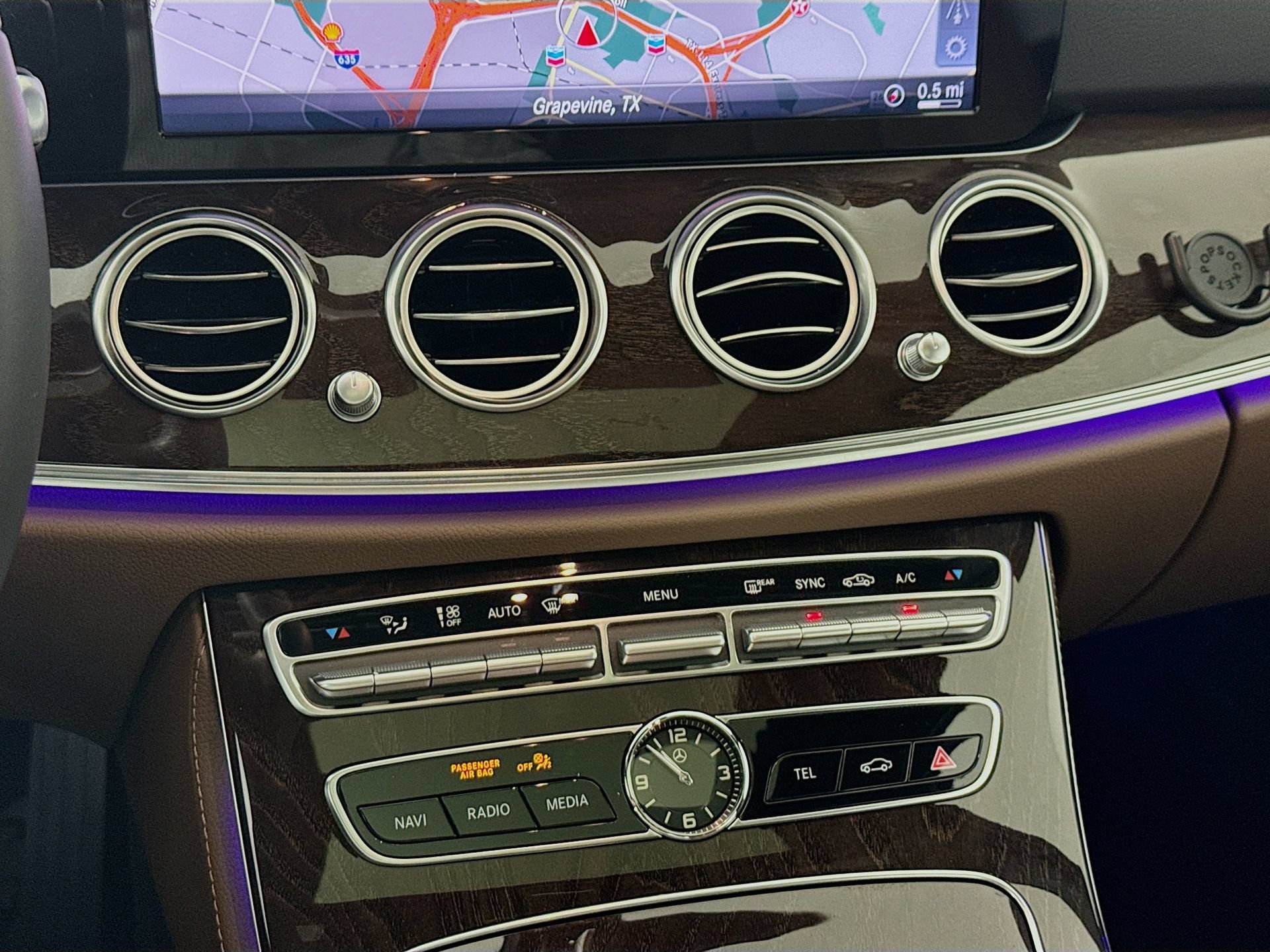 Used 2019 Mercedes-Benz E 300 image 17