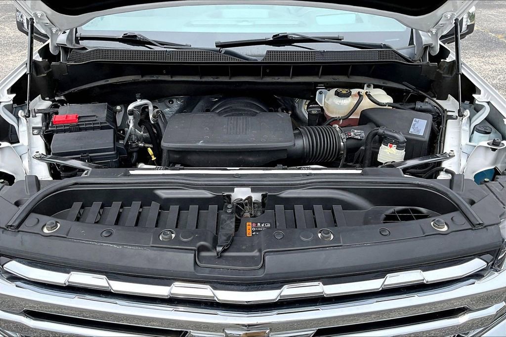 Used 2021 Chevrolet Silverado 1500 LTZ w/ LTZ Premium Package image 33