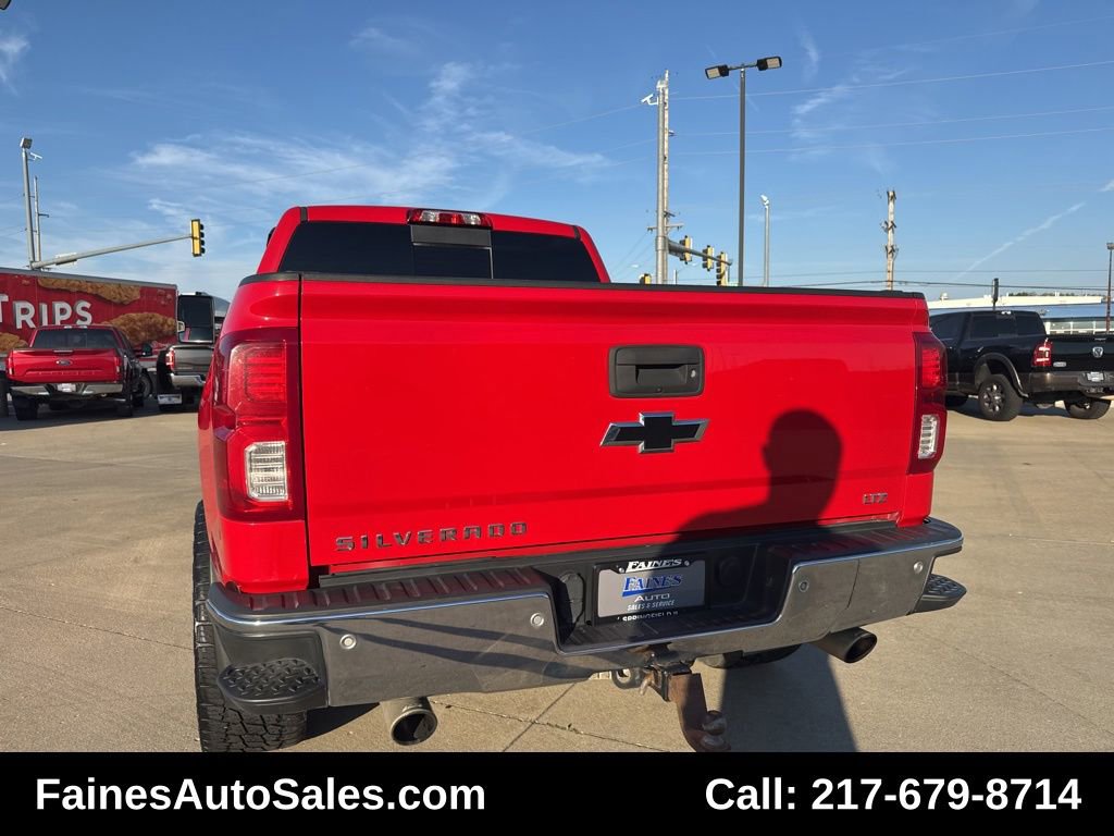 Used 2017 Chevrolet Silverado 1500 LTZ w/ LTZ Plus Package image 18