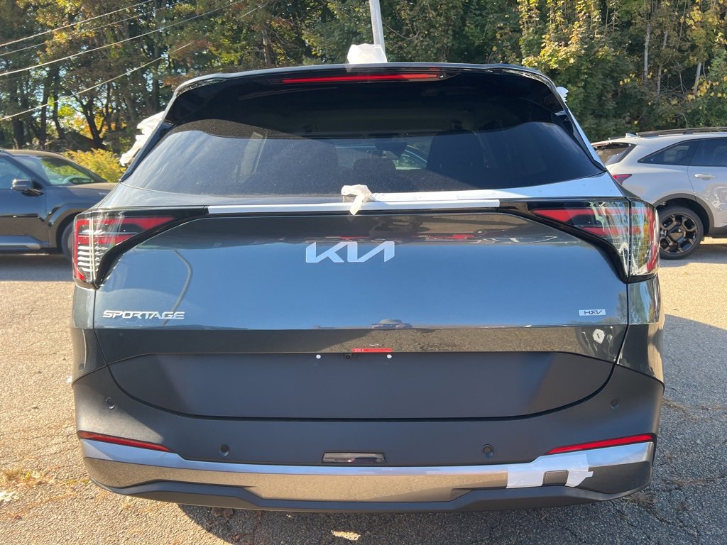 New 2026 Kia Sportage S image 3