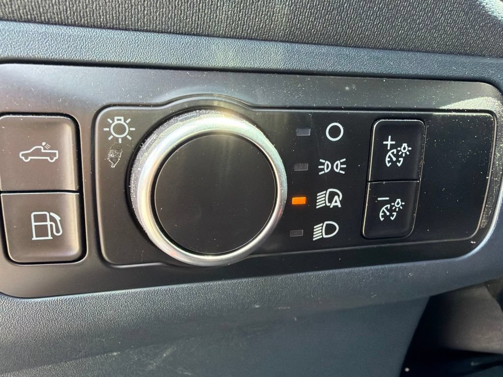 Used 2023 Ford Maverick XLT FWD image 16