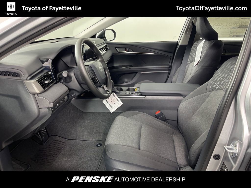 Used 2026 Toyota Camry LE w/ Convenience Package FWD image 21