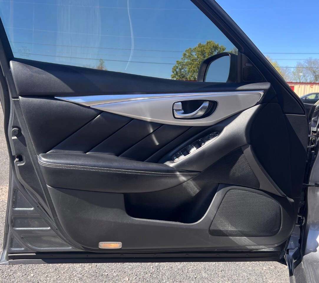 Used 2021 INFINITI Q50 Luxe RWD image 12