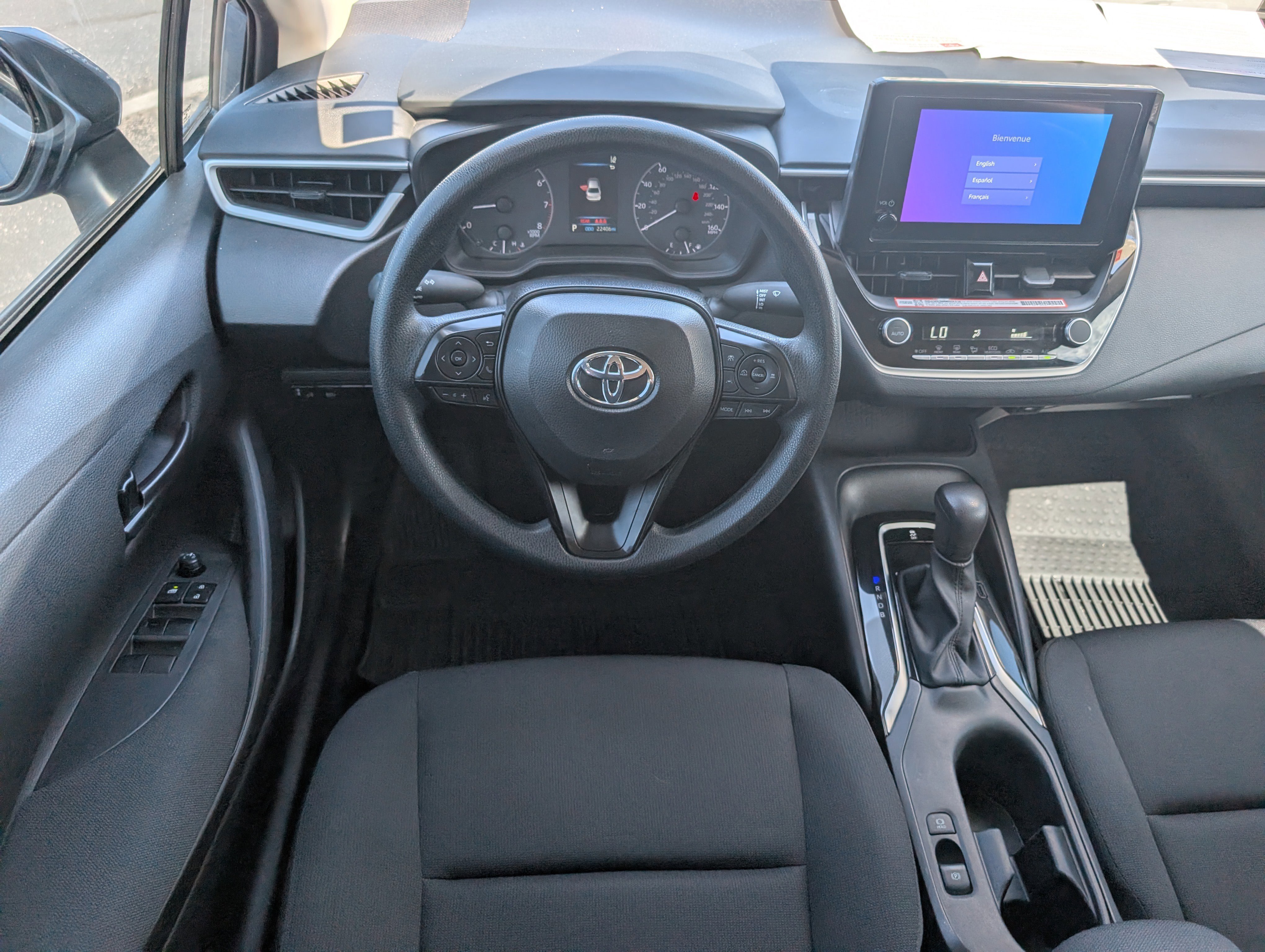 Certified 2025 Toyota Corolla LE FWD image 8