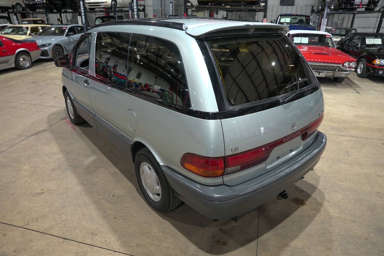 Used 1992 Toyota Previa LE RWD image 16