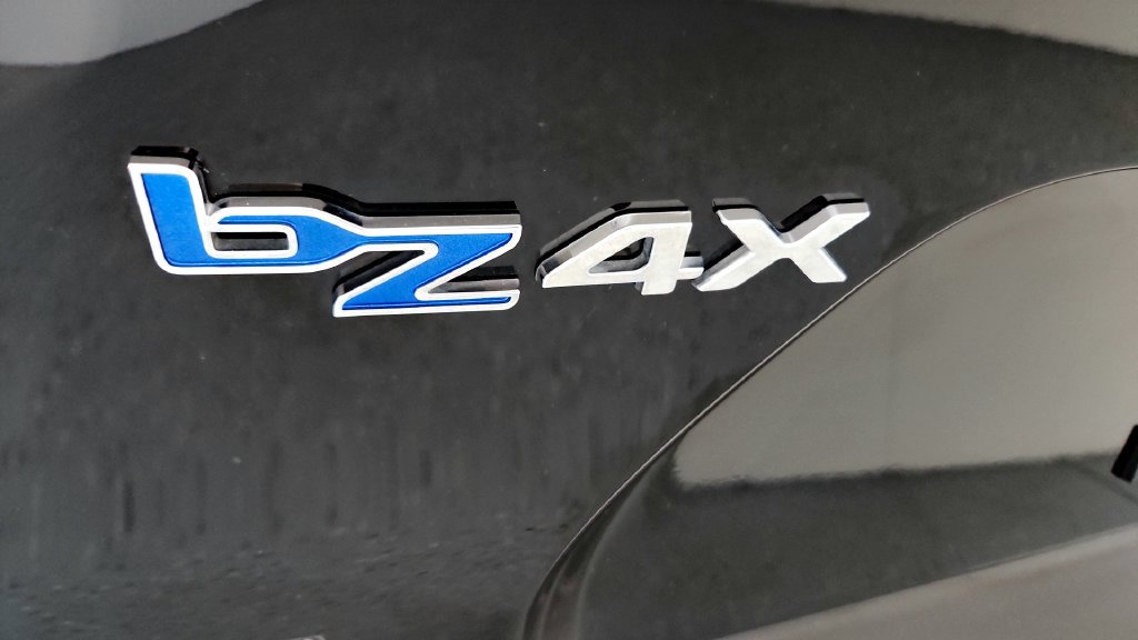 Certified 2024 Toyota bZ4X AWD w/ Weather Package image 21