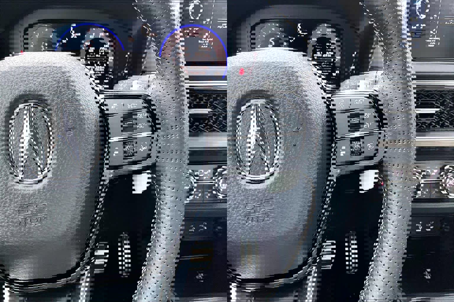 Used 2025 Acura ADX A-Spec image 18