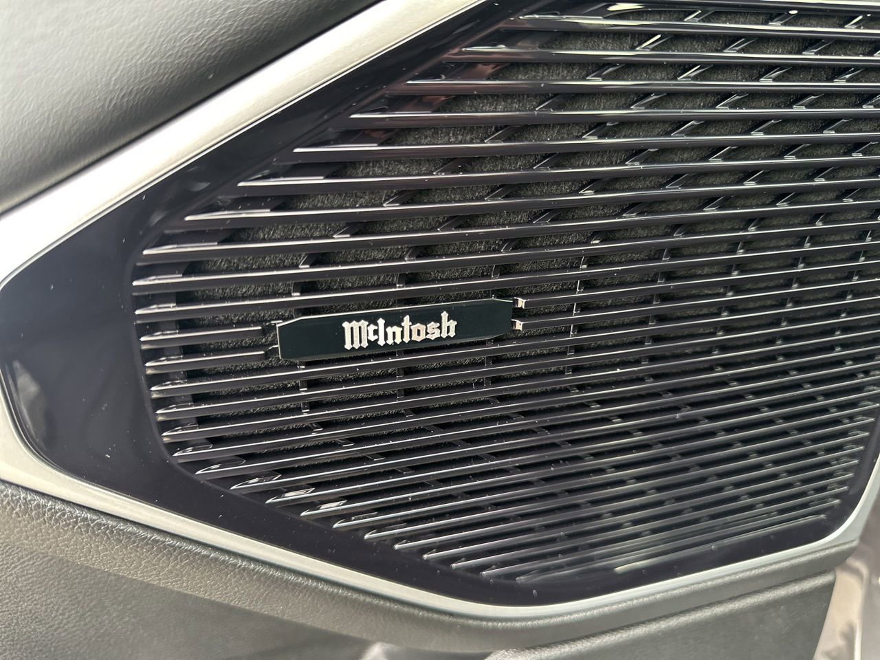 New 2026 Jeep Grand Wagoneer Limited w/ Premium Group II image 25