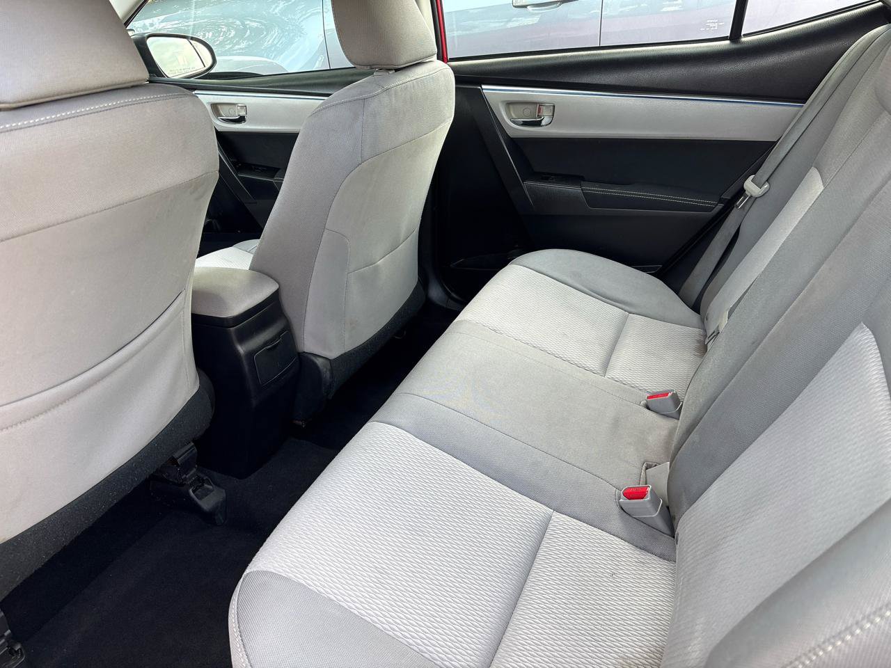 Used 2014 Toyota Corolla LE w/ Body Protection Package FWD image 9