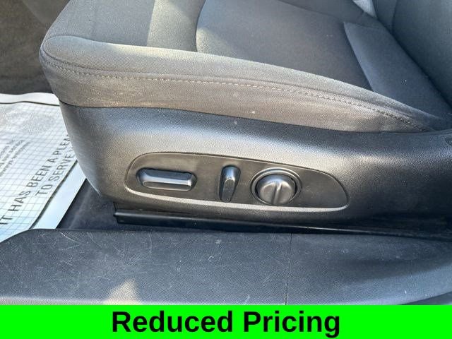 Used 2018 Chevrolet Malibu LT image 14