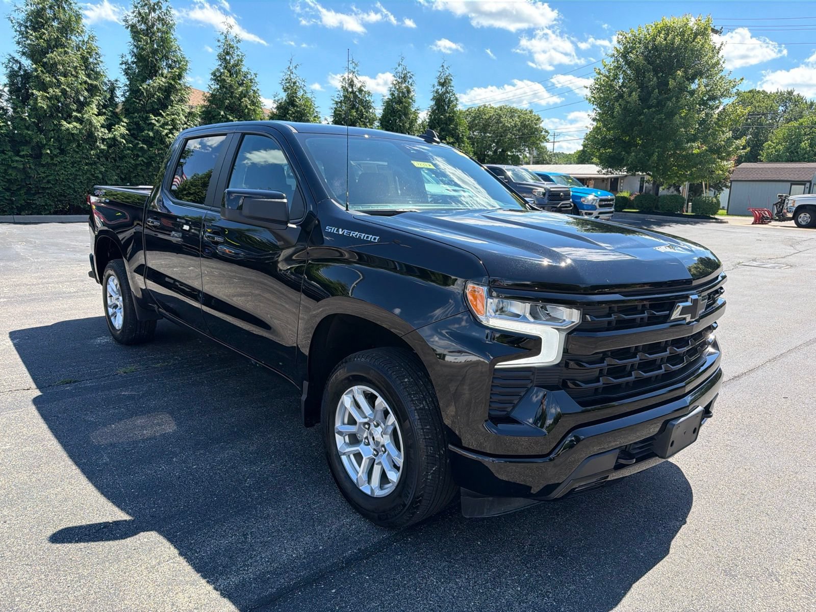 Certified 2026 Chevrolet Silverado 1500 RST AWD/4WD image 7