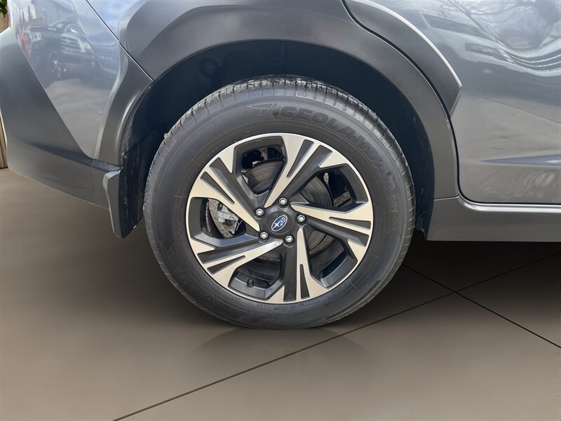 Used 2025 Subaru Crosstrek 2.0i Premium AWD/4WD image 36
