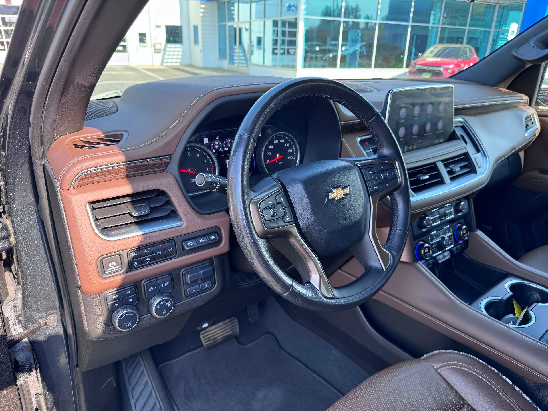 Used 2021 Chevrolet Suburban High Country AWD/4WD image 9