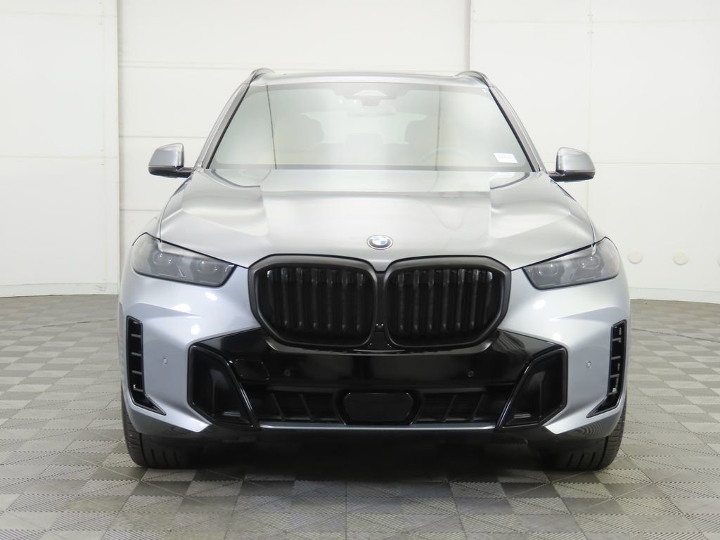Certified 2024 BMW X5 xDrive40i w/ M Sport Package image 2