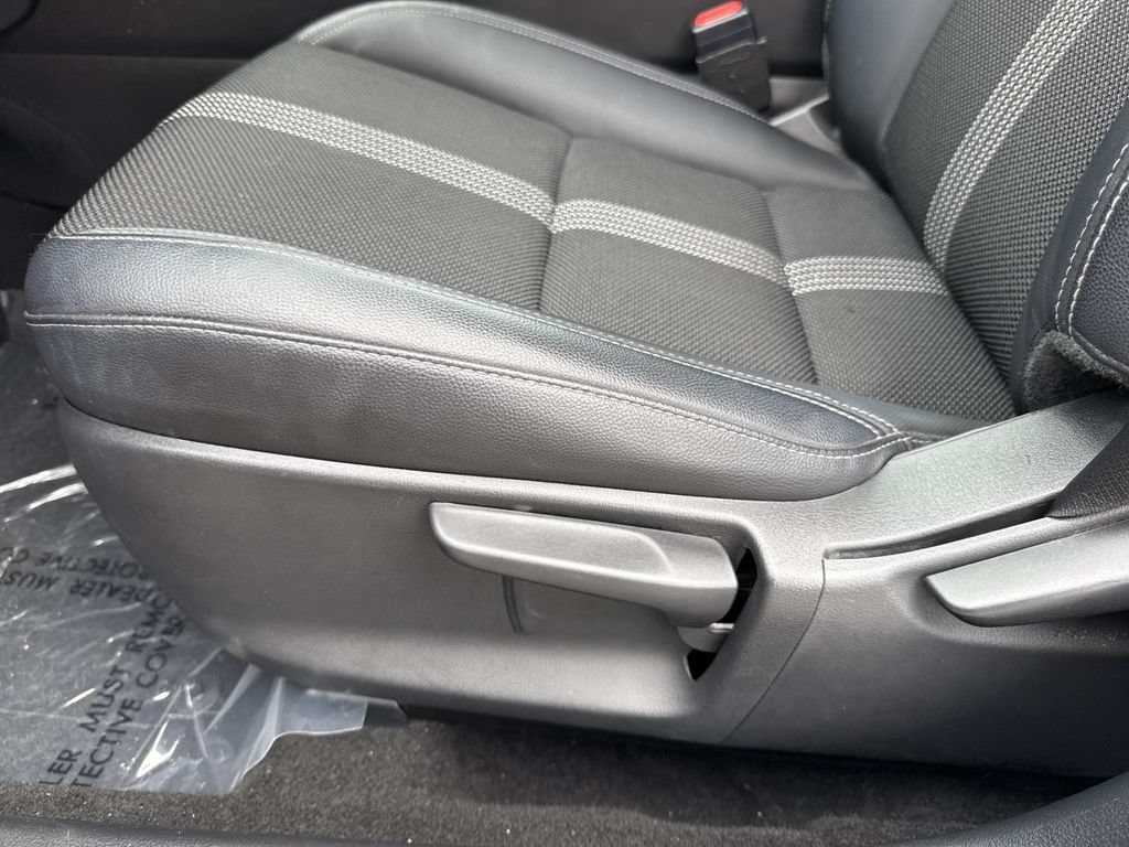 Certified 2024 MAZDA CX-50 AWD 2.5 S w/ Cargo Package image 29