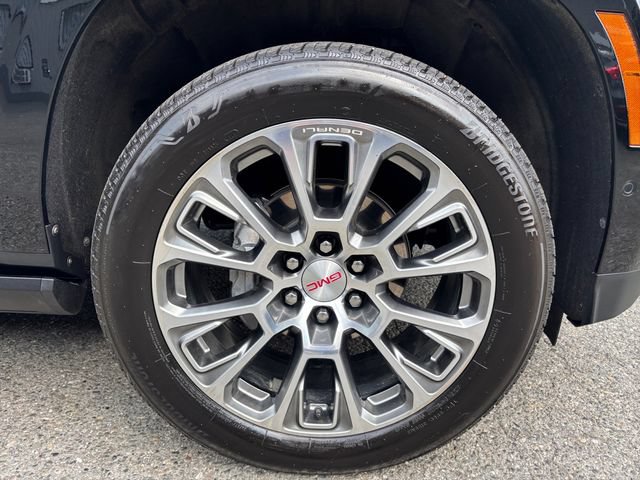 Used 2026 GMC Yukon XL Denali w/ Sun & Power Step Package AWD/4WD image 29