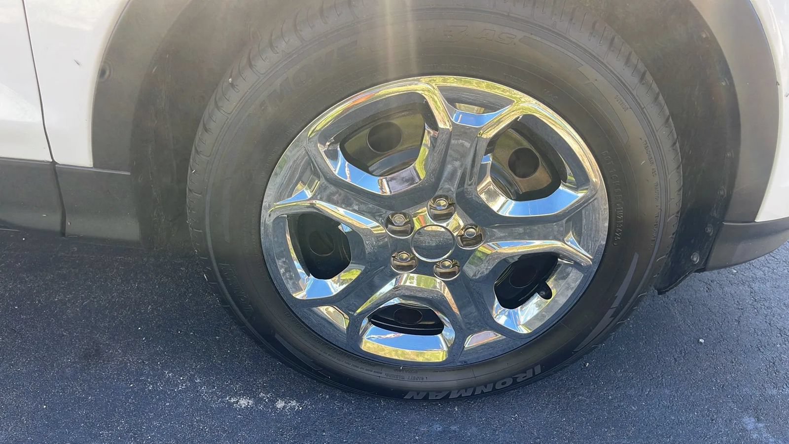 Used 2019 Ford Escape S FWD image 25