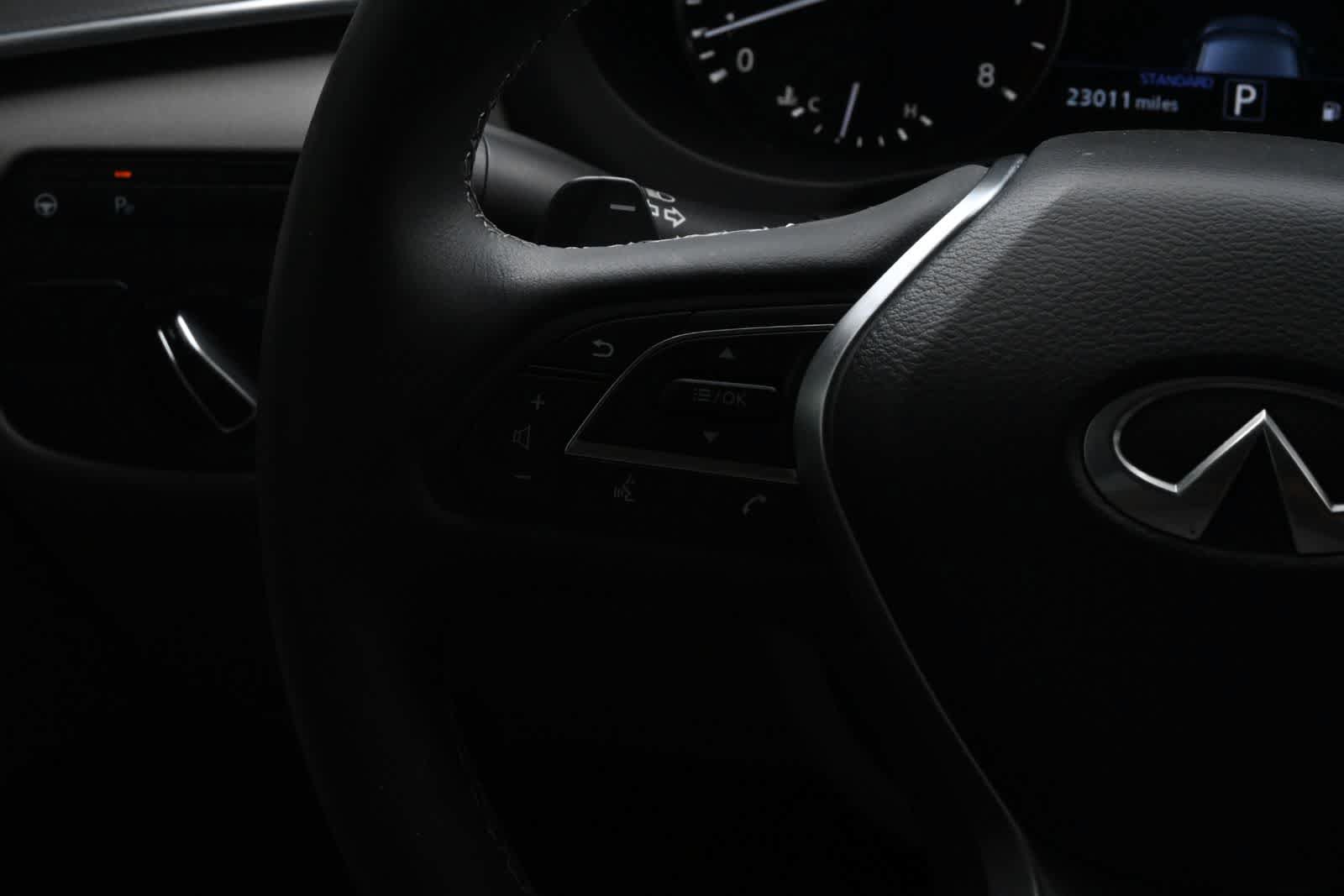 Used 2023 INFINITI QX50 Luxe FWD image 10