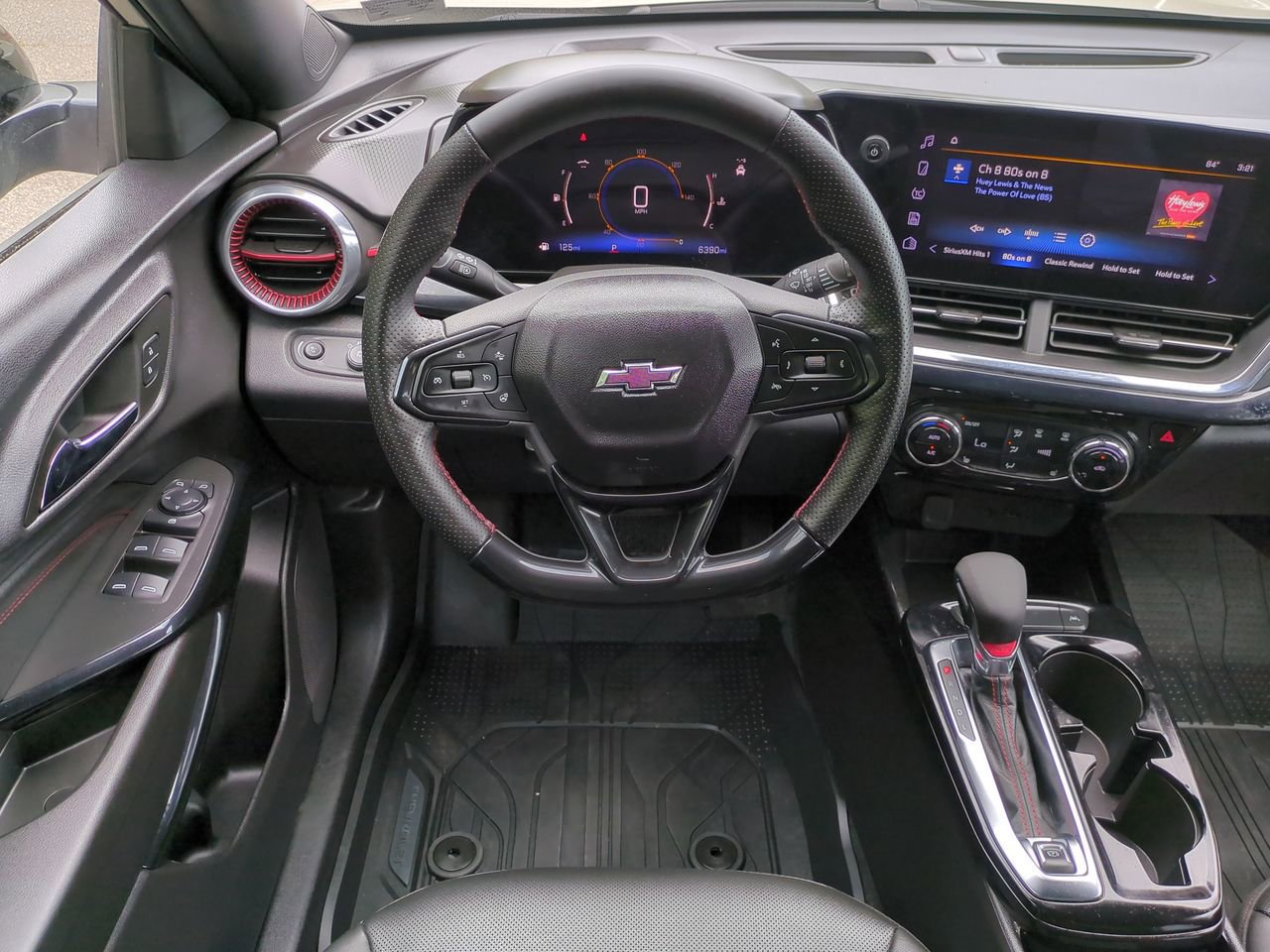 Used 2026 Chevrolet Trax RS w/ Driver Confidence Package FWD image 16