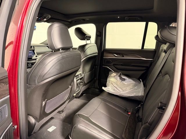 New 2026 Jeep Grand Cherokee Limited image 22