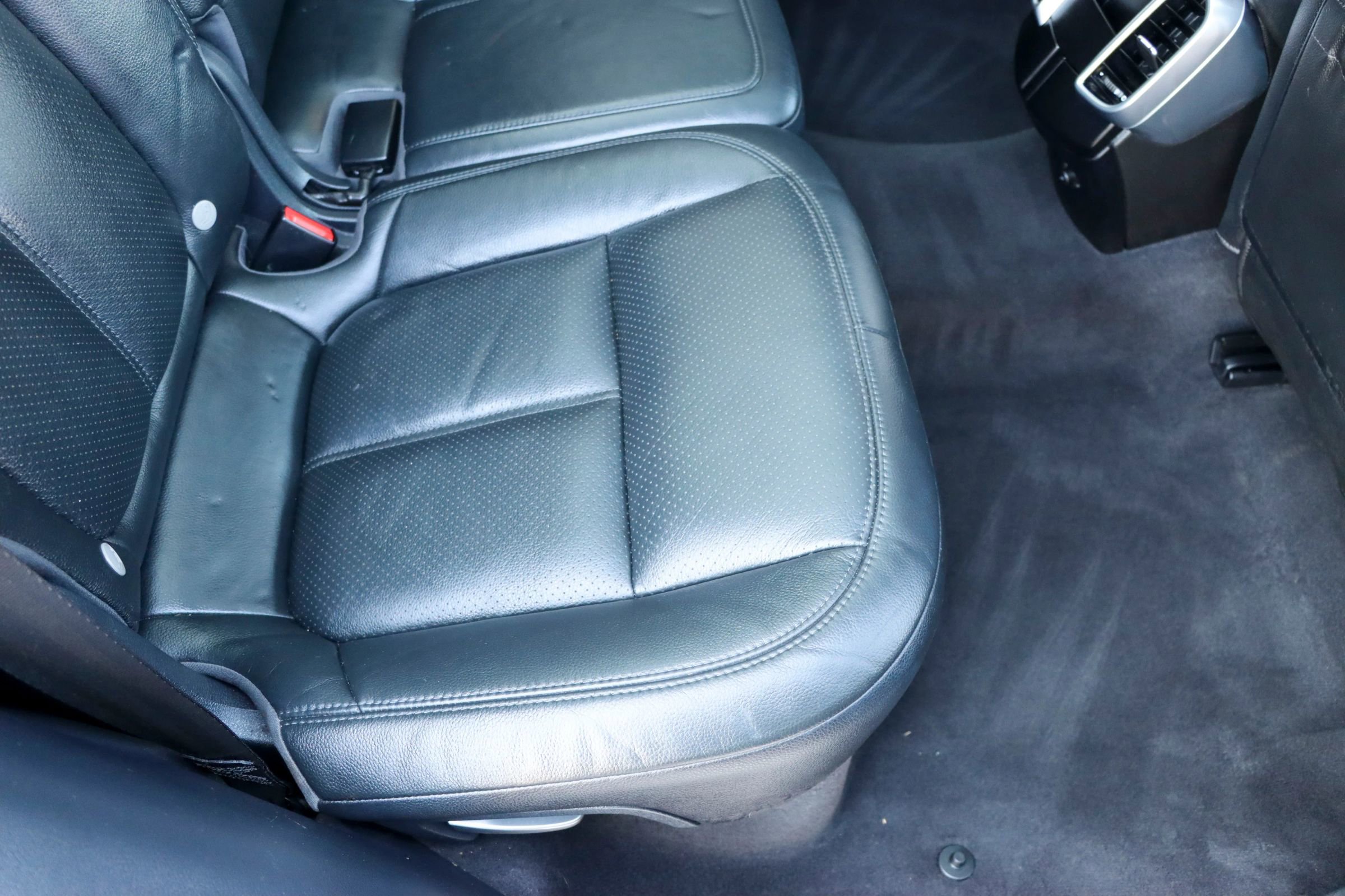 Used 2016 Porsche Cayenne AWD/4WD image 20