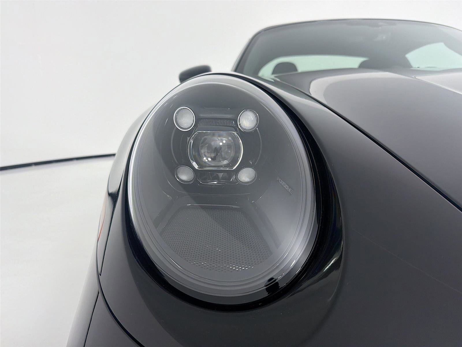 Certified 2023 Porsche 911 50th Anniversary Edition AWD/4WD image 37