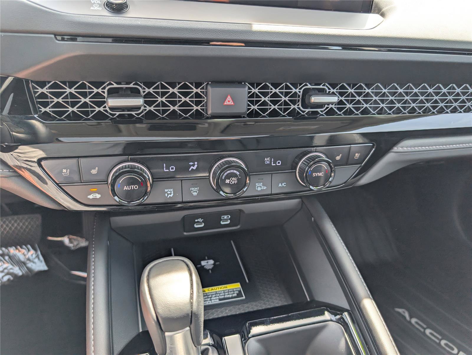 Used 2024 Honda Accord Touring image 25